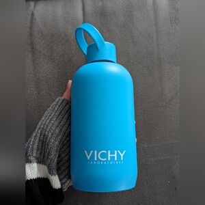 🌼5/20$🌼Water Bottle Vichy